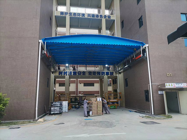 Electric retractable canopy